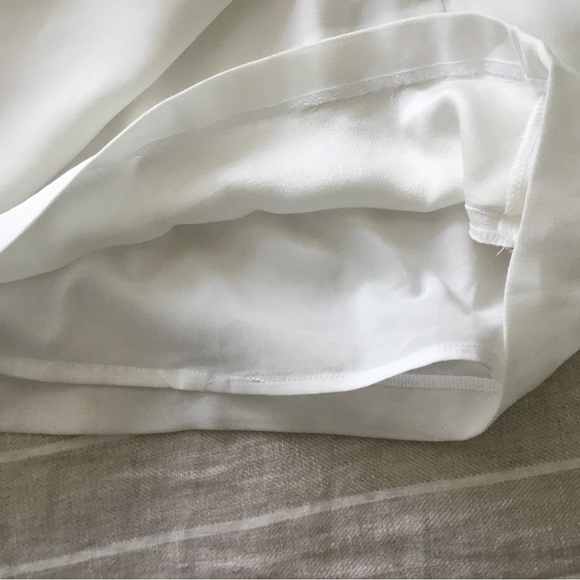 Aritzia Babaton Skort, off-white, size 8 - Picture 7 of 9